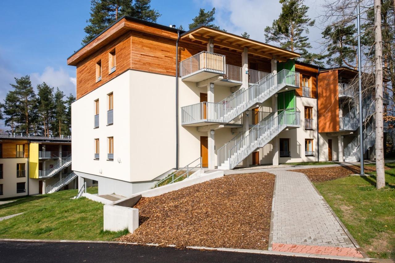 Lipno Port Apartment C304 - Lipno Home リプノ・ナト・ヴルタヴォウ エクステリア 写真